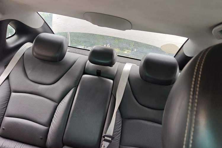 Used Fiat Viaggio 2012 1.4T Automatic Jingxiang Edition Left Rear Seat