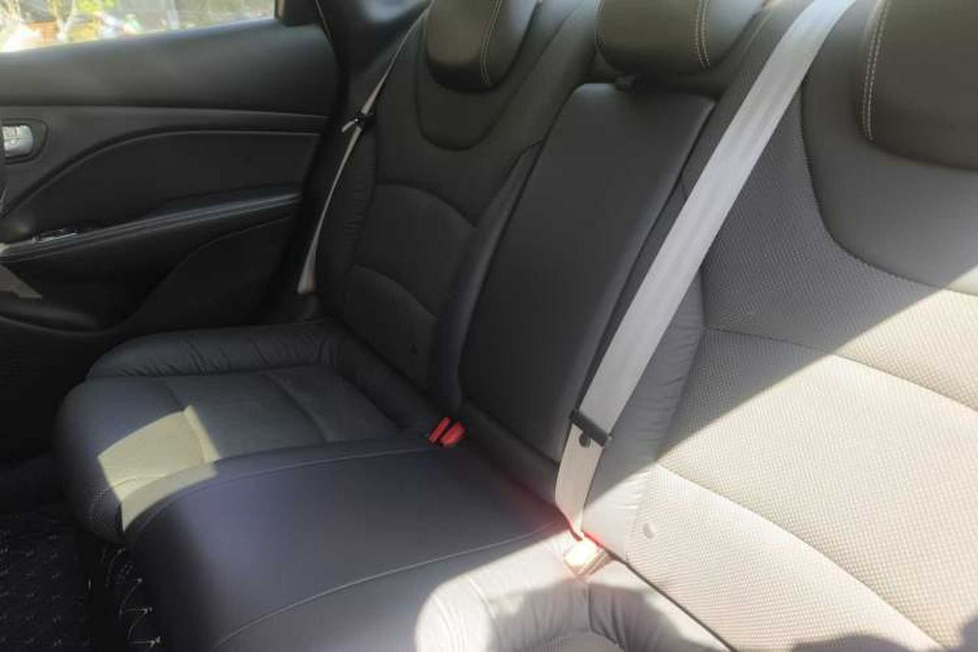 Used Fiat Viaggio 2012 1.4T Automatic Jingxiang Edition Left Rear Seat