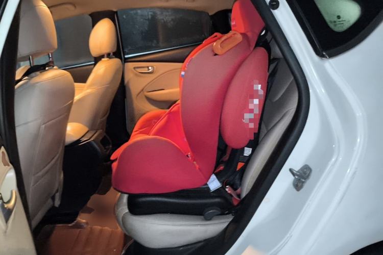 Used Fiat Viaggio 2012 1.4T Manual Enjoyment Edition Left Rear Seat