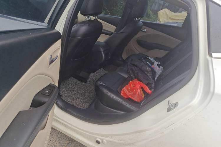 Used Fiat Viaggio 2012 1.4T Automatic Enjoyment Edition Left Rear Seat