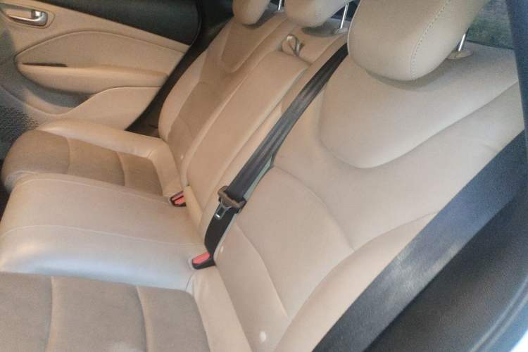 Used Fiat Viaggio 2012 1.4T Manual Enjoyment Edition Left Rear Seat