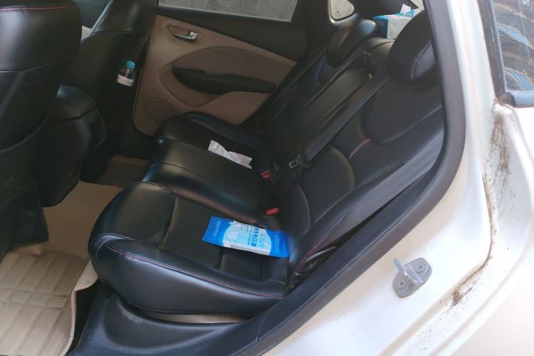 Used Fiat Viaggio 2012 1.4T Manual Enjoyment Edition Left Rear Seat