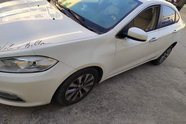 Used Fiat Viaggio 2012 1.4T Automatic Jingxiang Edition Left Side