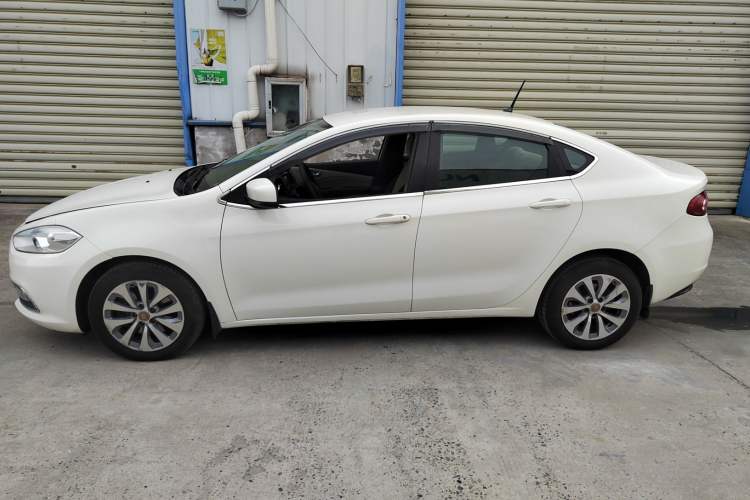 Used Fiat Viaggio 2012 1.4T Automatic Enjoyment Edition Left Side