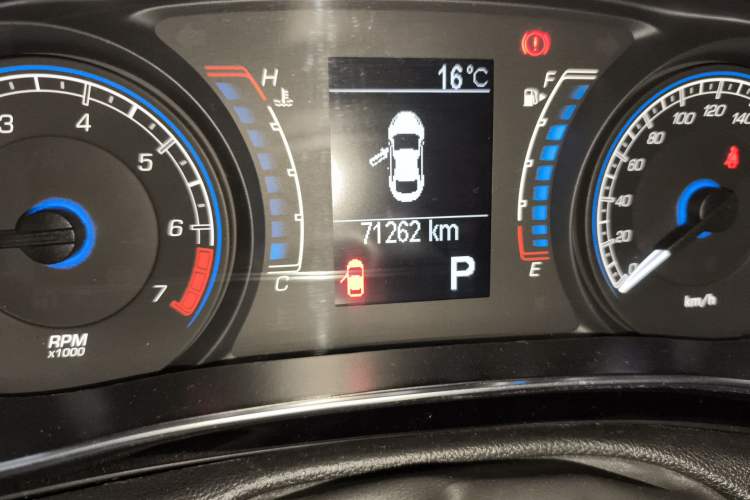 Used Fiat Viaggio 2012 1.4T Automatic Jingxiang Edition Odometer Close Up