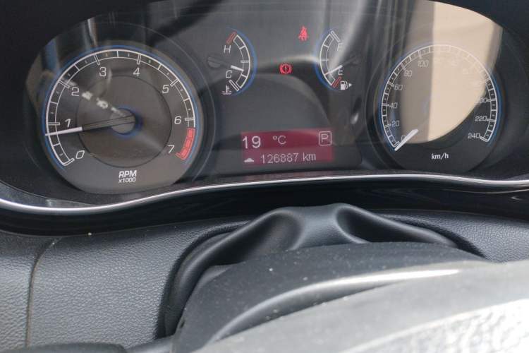 Used Fiat Viaggio 2012 1.4T Automatic Enjoyment Edition Odometer Close Up