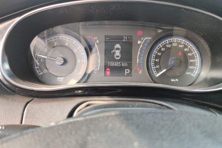 Used Fiat Viaggio 2012 1.4T Automatic Luxury Edition Odometer Close Up