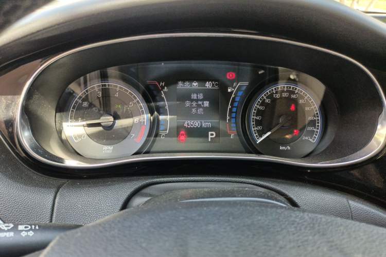 Used Fiat Viaggio 2012 1.4T Automatic Luxury Edition Odometer Close Up