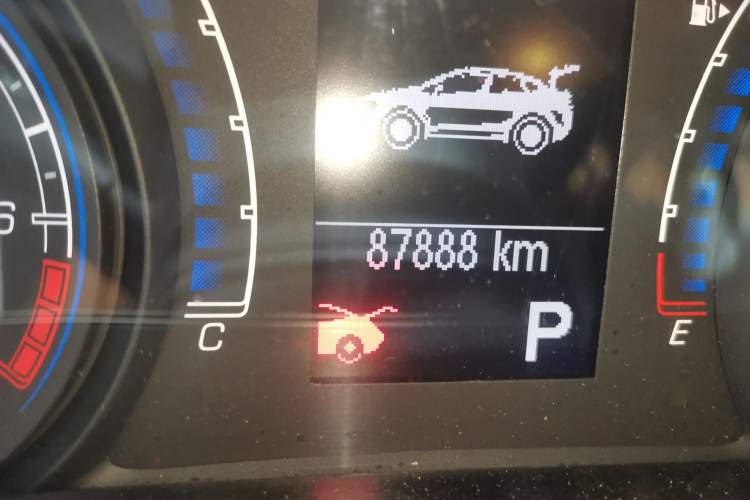 Used Fiat Viaggio 2012 1.4T Automatic Luxury Edition Odometer Close Up