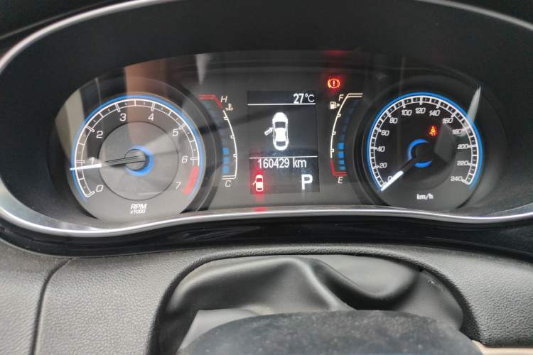 Used Fiat Viaggio 2012 1.4T Automatic Enjoyment Edition Odometer Close Up
