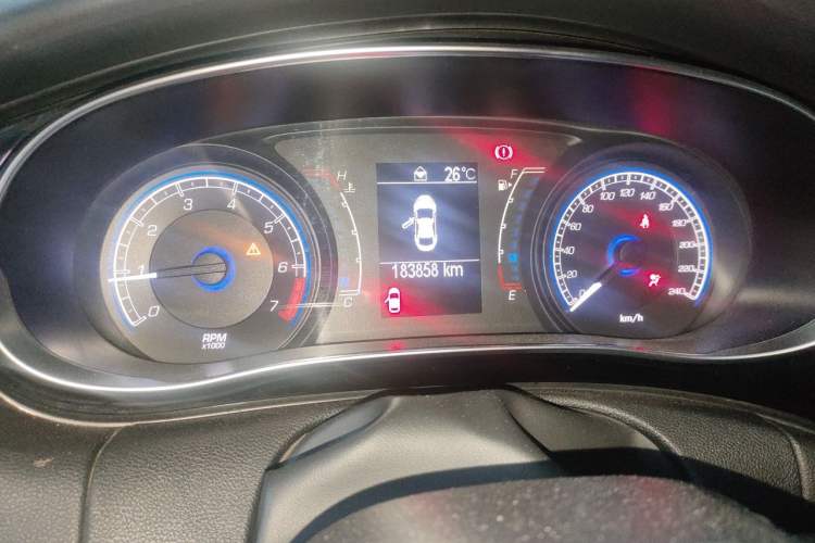 Used Fiat Viaggio 2012 1.4T Manual Enjoyment Edition Odometer Close Up
