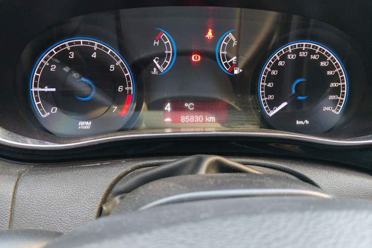 Used Fiat Viaggio 2012 1.4T Manual Enjoyment Edition Odometer Close Up