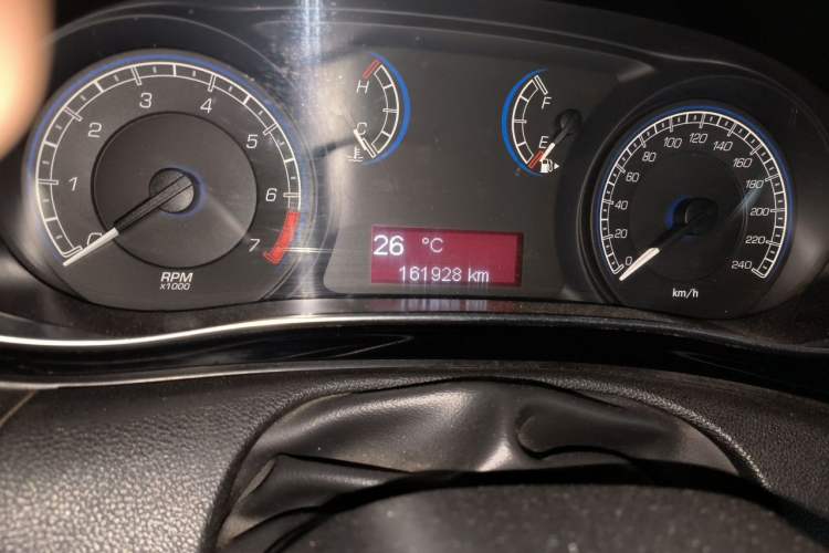 Used Fiat Viaggio 2012 1.4T Automatic Enjoyment Edition Odometer Close Up