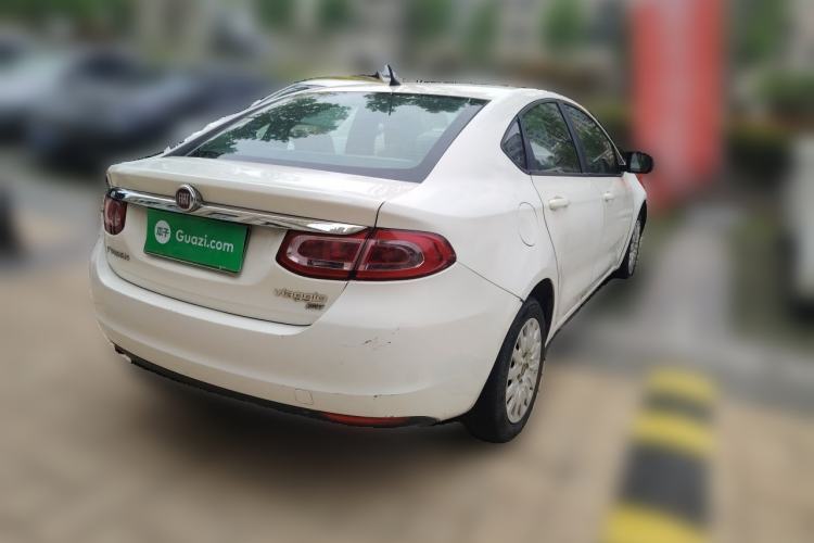 Used Fiat Viaggio 2012 1.4T Manual Enjoyment Edition Rear Right 45 Deg