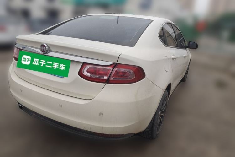 Used Fiat Viaggio 2012 1.4T Automatic Enjoyment Edition Rear Right 45 Deg