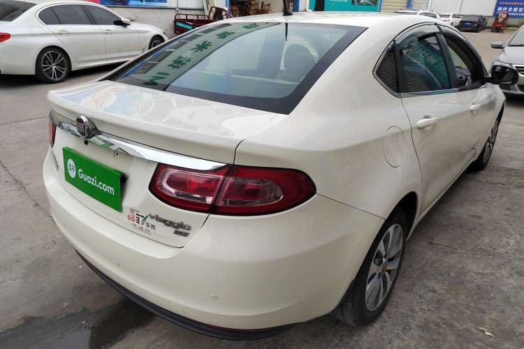 Used Fiat Viaggio 2012 1.4T Automatic Enjoyment Edition Rear Right 45 Deg