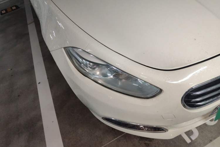 Used Fiat Viaggio 2012 1.4T Automatic Jingxiang Edition Right Front Headlight