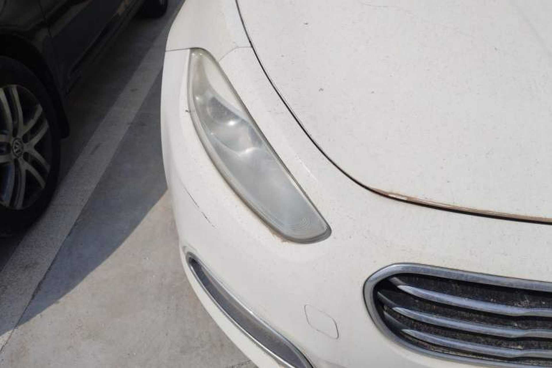 Used Fiat Viaggio 2012 1.4T Automatic Enjoyment Edition Right Front Headlight