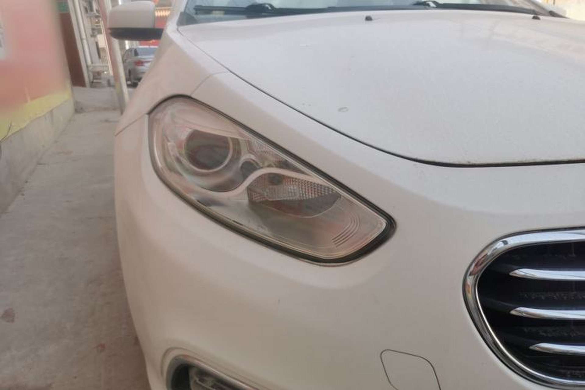 Used Fiat Viaggio 2012 1.4T Automatic Jingxiang Edition Right Front Headlight