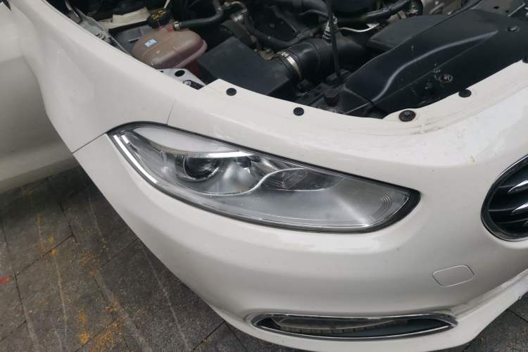 Used Fiat Viaggio 2012 1.4T Automatic Luxury Edition Right Front Headlight