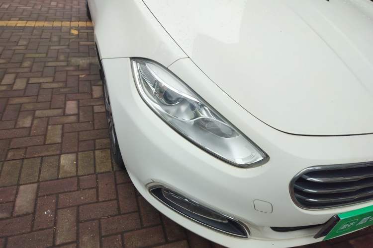 Used Fiat Viaggio 2012 1.4T Automatic Jingxiang Edition Right Front Headlight