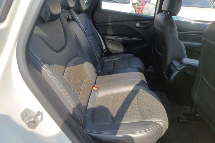 Used Fiat Viaggio 2012 1.4T Automatic Jingxiang Edition Right Rear Seat