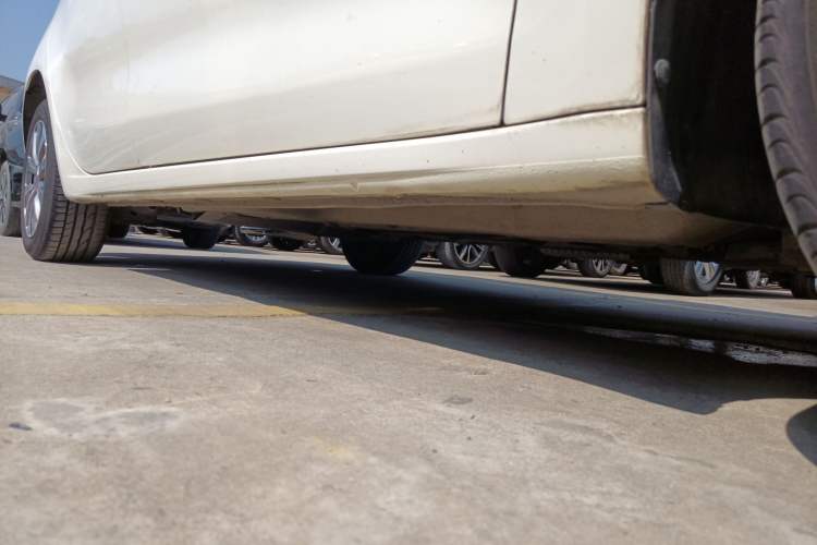 Used Fiat Viaggio 2012 1.4T Automatic Jingxiang Edition Right Side Sill