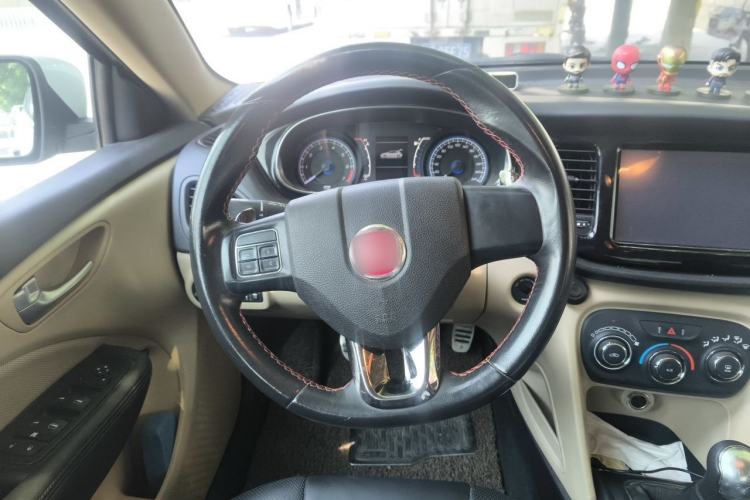 Used Fiat Viaggio 2012 1.4T Manual Enjoyment Edition Steering Wheel