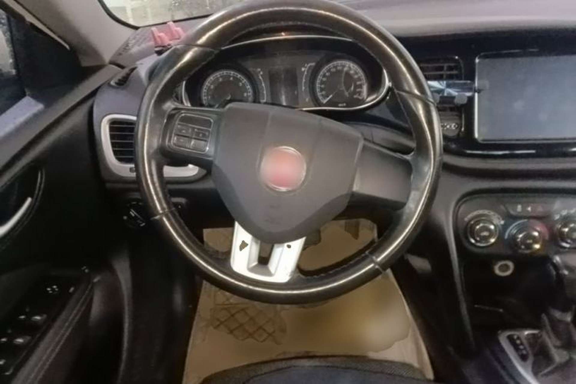 Used Fiat Viaggio 2012 1.4T Automatic Jingxiang Edition Steering Wheel
