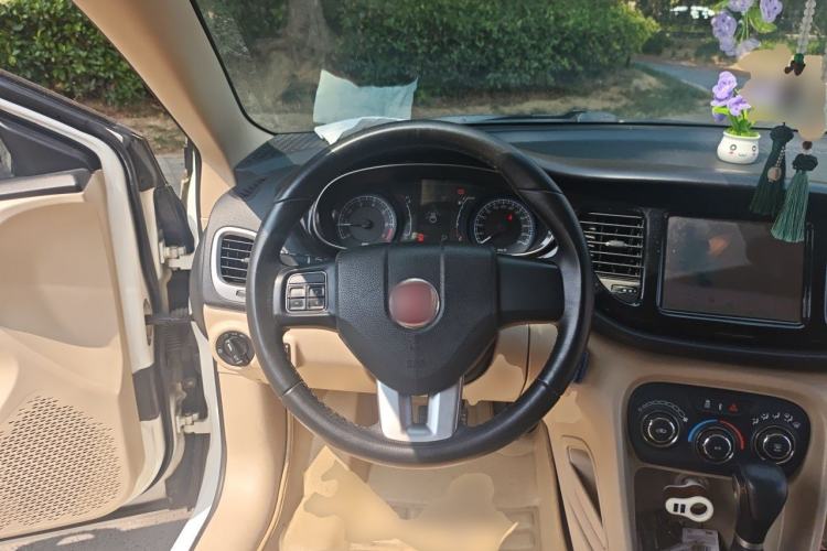 Used Fiat Viaggio 2012 1.4T Automatic Jingxiang Edition Steering Wheel