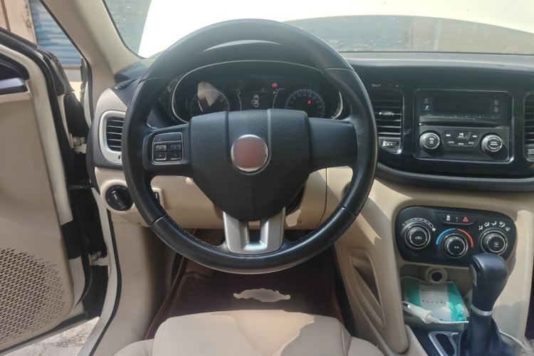 Used Fiat Viaggio 2012 1.4T Automatic Jingxiang Edition Steering Wheel
