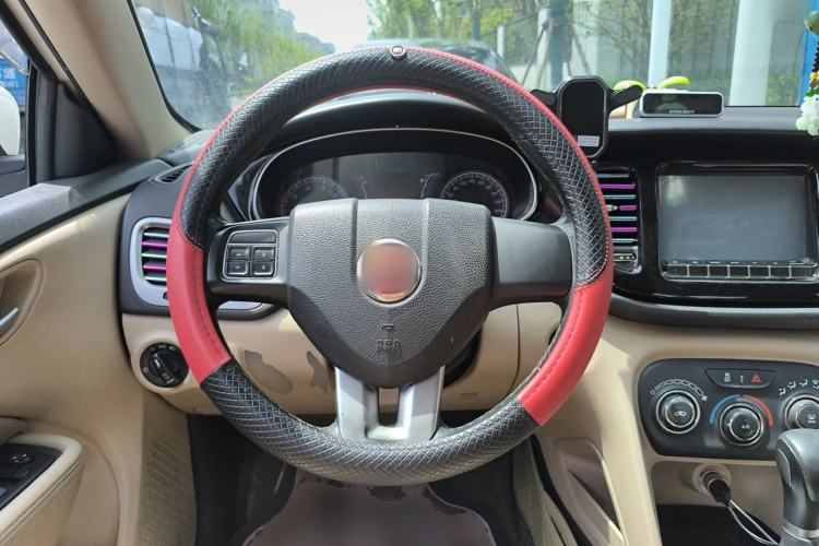 Used Fiat Viaggio 2012 1.4T Automatic Enjoyment Edition Steering Wheel