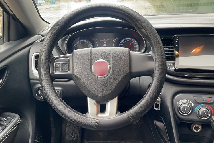 Used Fiat Viaggio 2012 1.4T Automatic Jingxiang Edition Steering Wheel