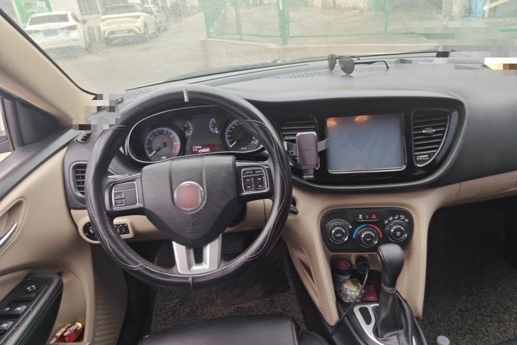 Used Fiat Viaggio 2012 1.4T Automatic Enjoyment Edition Steering Wheel