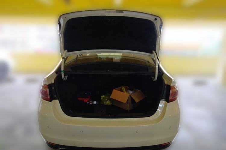 Used Fiat Viaggio 2012 1.4T Automatic Jingxiang Edition Trunk