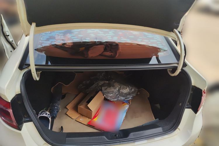 Used Fiat Viaggio 2012 1.4T Automatic Jingxiang Edition Trunk