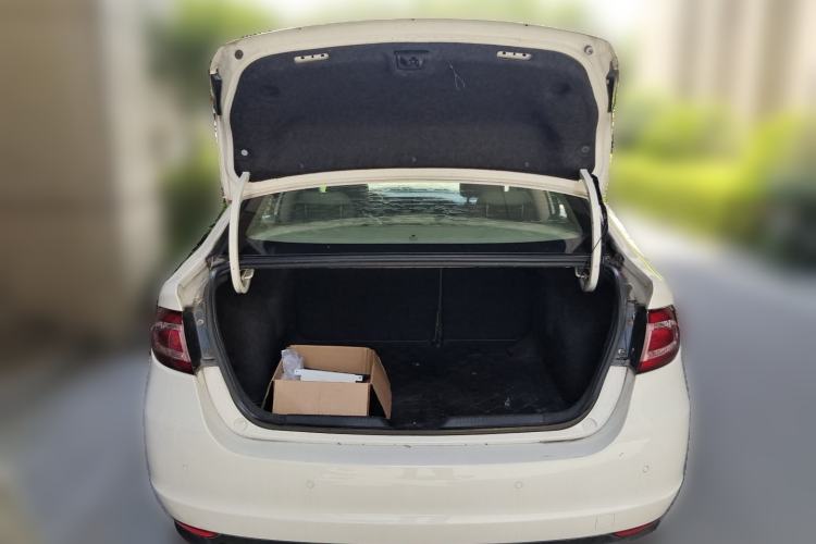 Used Fiat Viaggio 2012 1.4T Automatic Jingxiang Edition Trunk