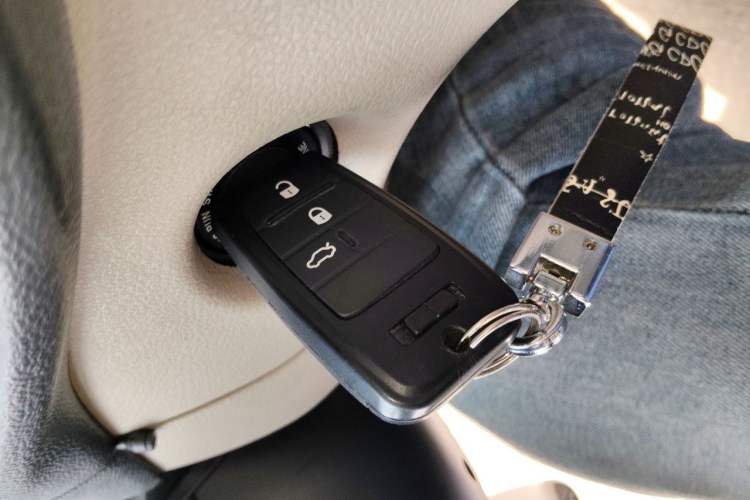 Used Fiat Viaggio 2012 1.4T Automatic Enjoyment Edition Vehicle Key