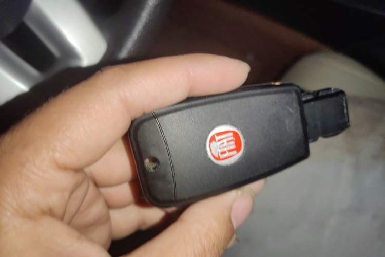 Used Fiat Viaggio 2012 1.4T Automatic Enjoyment Edition Vehicle Key