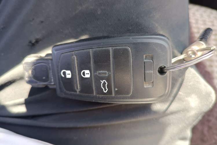 Used Fiat Viaggio 2012 1.4T Automatic Jingxiang Edition Vehicle Key