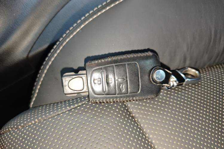 Used Fiat Viaggio 2012 1.4T Automatic Jingxiang Edition Vehicle Key