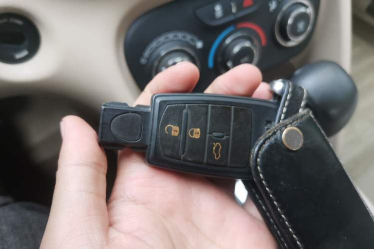 Used Fiat Viaggio 2012 1.4T Automatic Jingxiang Edition Vehicle Key