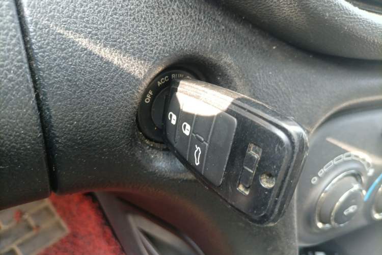 Used Fiat Viaggio 2012 1.4T Automatic Jingxiang Edition Vehicle Key