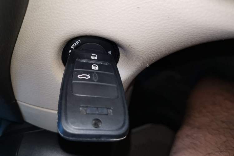 Used Fiat Viaggio 2012 1.4T Automatic Enjoyment Edition Vehicle Key