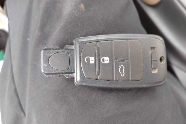 Used Fiat Viaggio 2012 1.4T Automatic Enjoyment Edition Vehicle Key