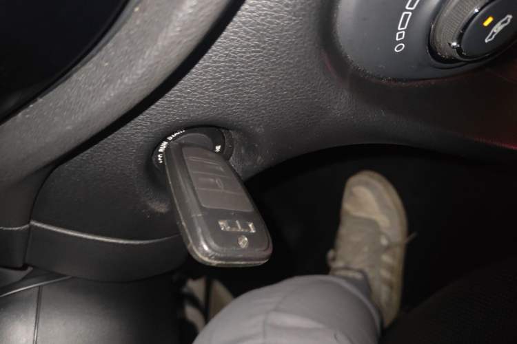 Used Fiat Viaggio 2012 1.4T Automatic Jingxiang Edition Vehicle Key