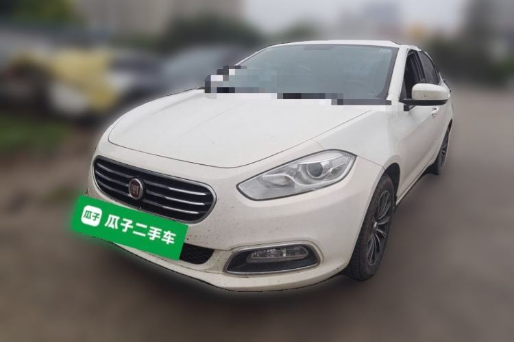 Used Fiat Viaggio 2012 1.4T Automatic Enjoyment Edition Guazi used car, China used car export, Used car for sale, Used Fiat cars, Cheapest cars for sale