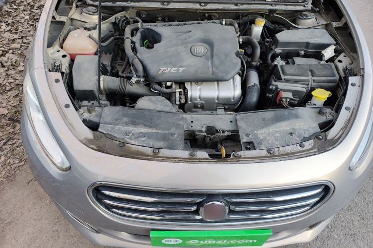 Used Fiat Viaggio 2012 1.4T Automatic Jingxiang Edition Engine Bay