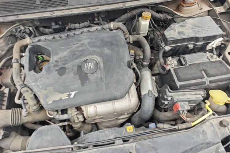 Used Fiat Viaggio 2012 1.4T Automatic Jingxiang Edition Engine Bay