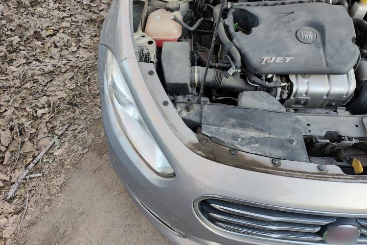 Used Fiat Viaggio 2012 1.4T Automatic Jingxiang Edition Engine Bay Right